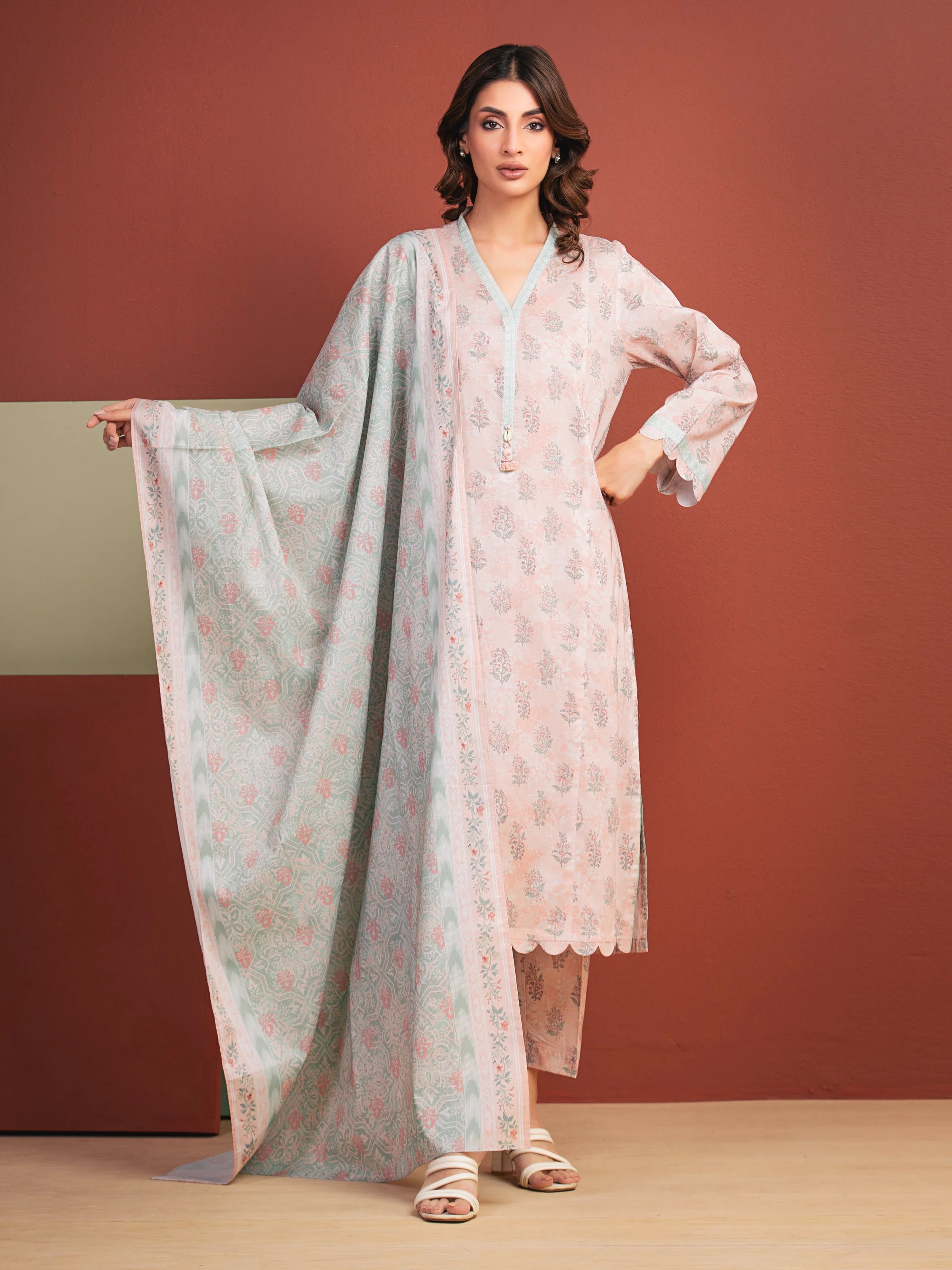 Rose Blush – Light Pink Printed Lawn 3 Piece